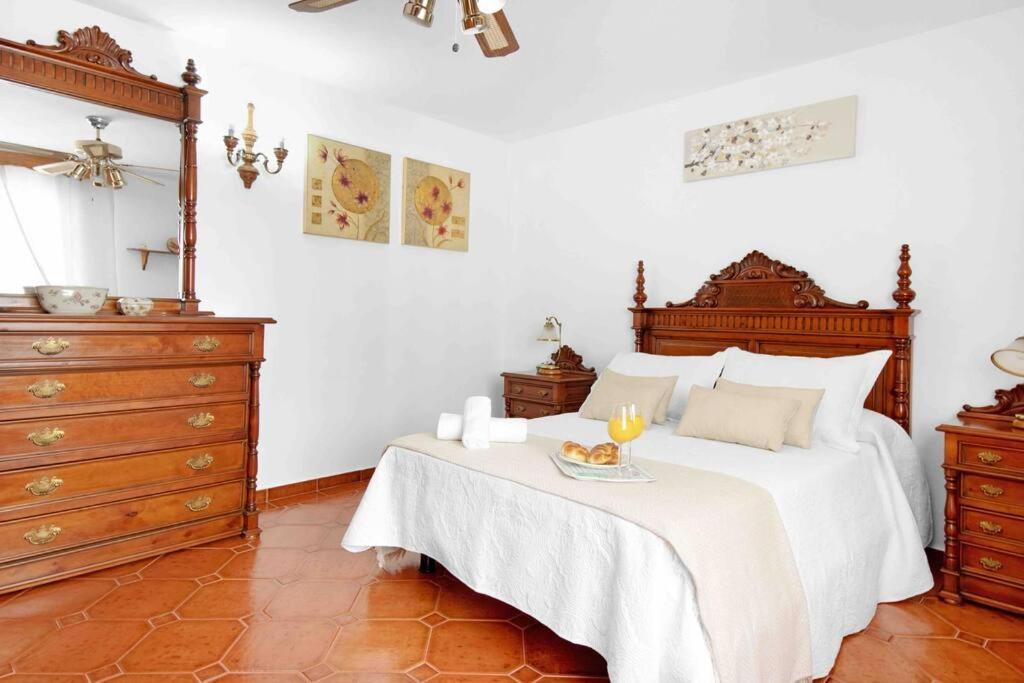 شقة Duplex Tematico Andaluz Con Agradable Terraza - El Mirador De Benahavis 2 المظهر الخارجي الصورة